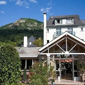 ** Hotel Logis Les Cimes France