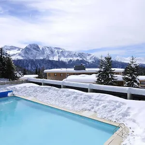 Les Villages Du Bachat Hotel